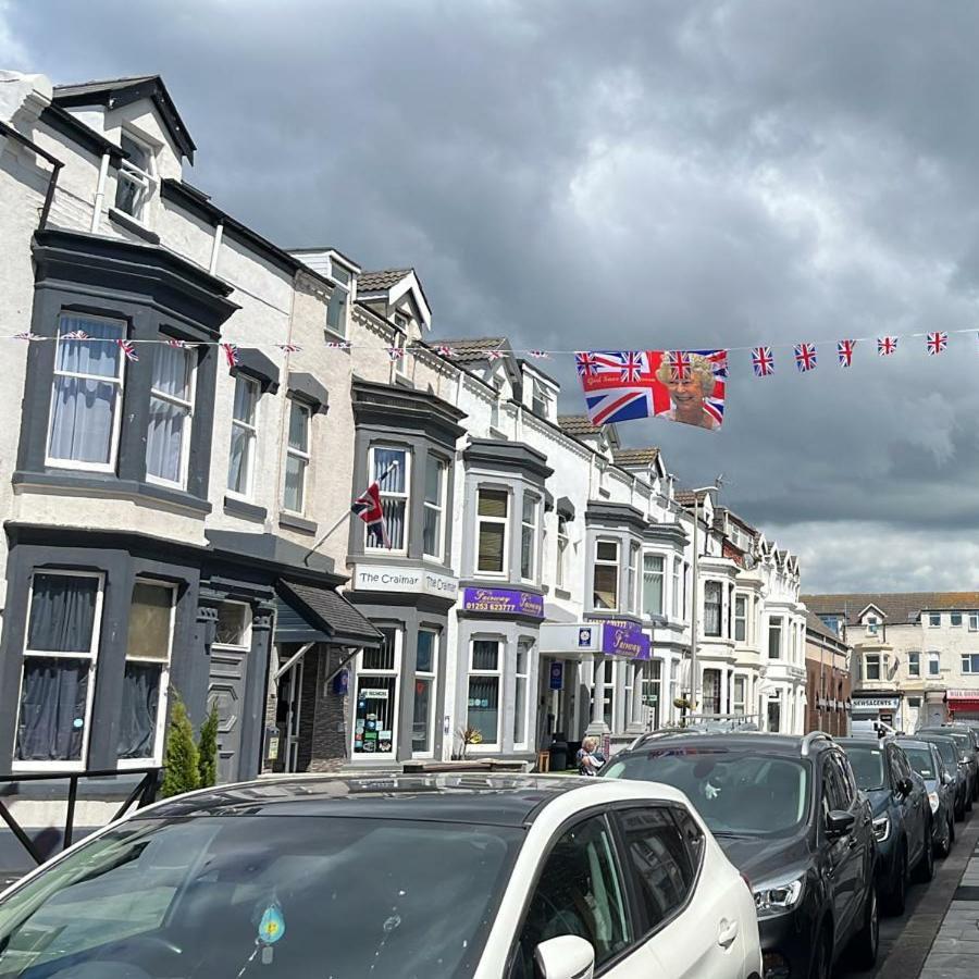 Balkan Hotel Blackpool Eksteriør bilde