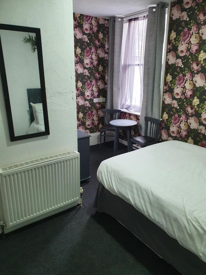 Balkan Hotel Blackpool Eksteriør bilde