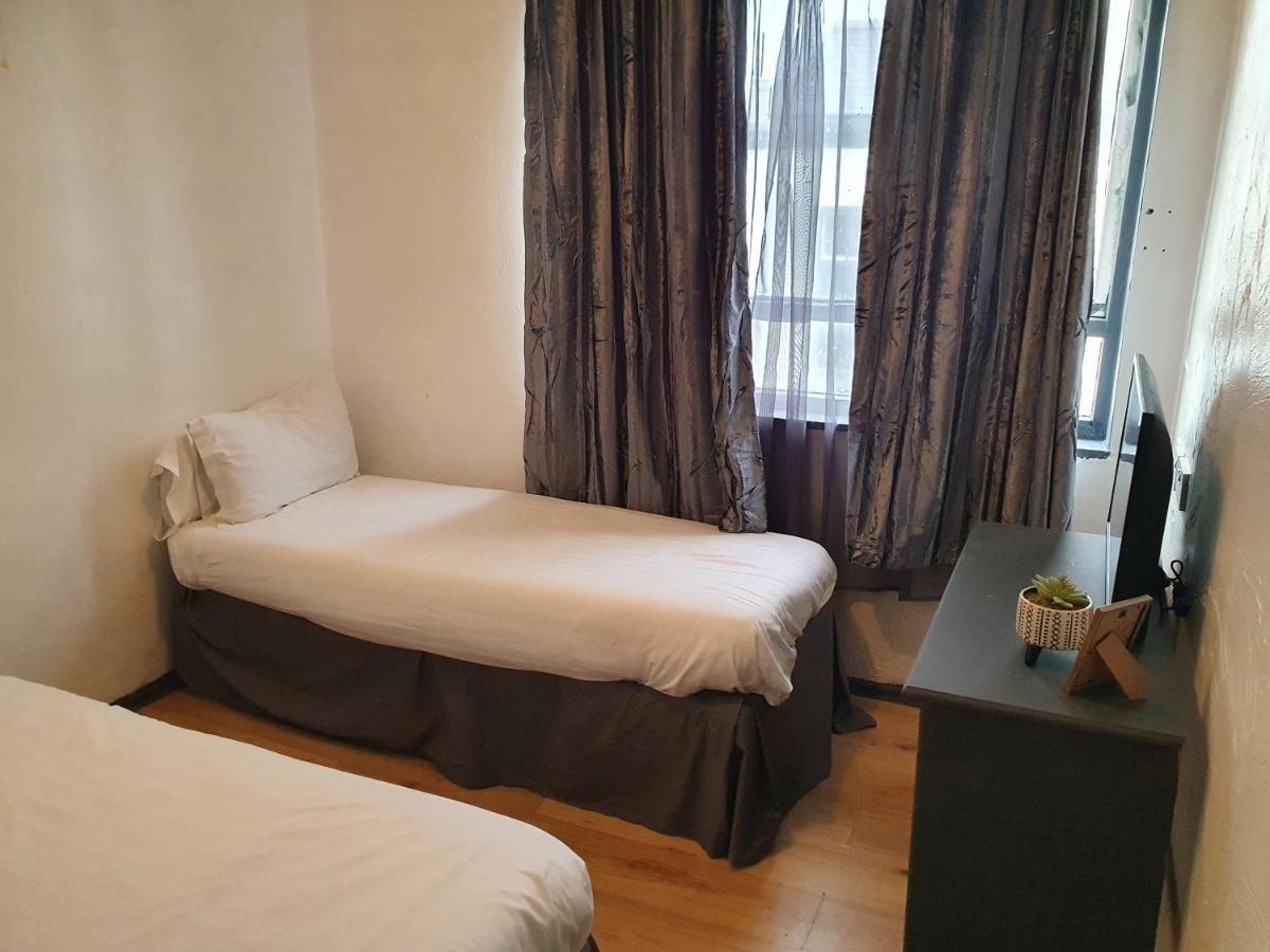 Balkan Hotel Blackpool Eksteriør bilde