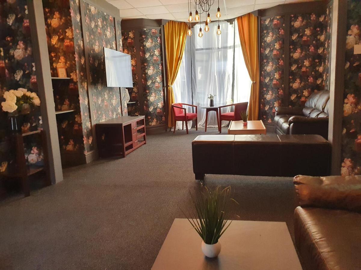Balkan Hotel Blackpool Eksteriør bilde