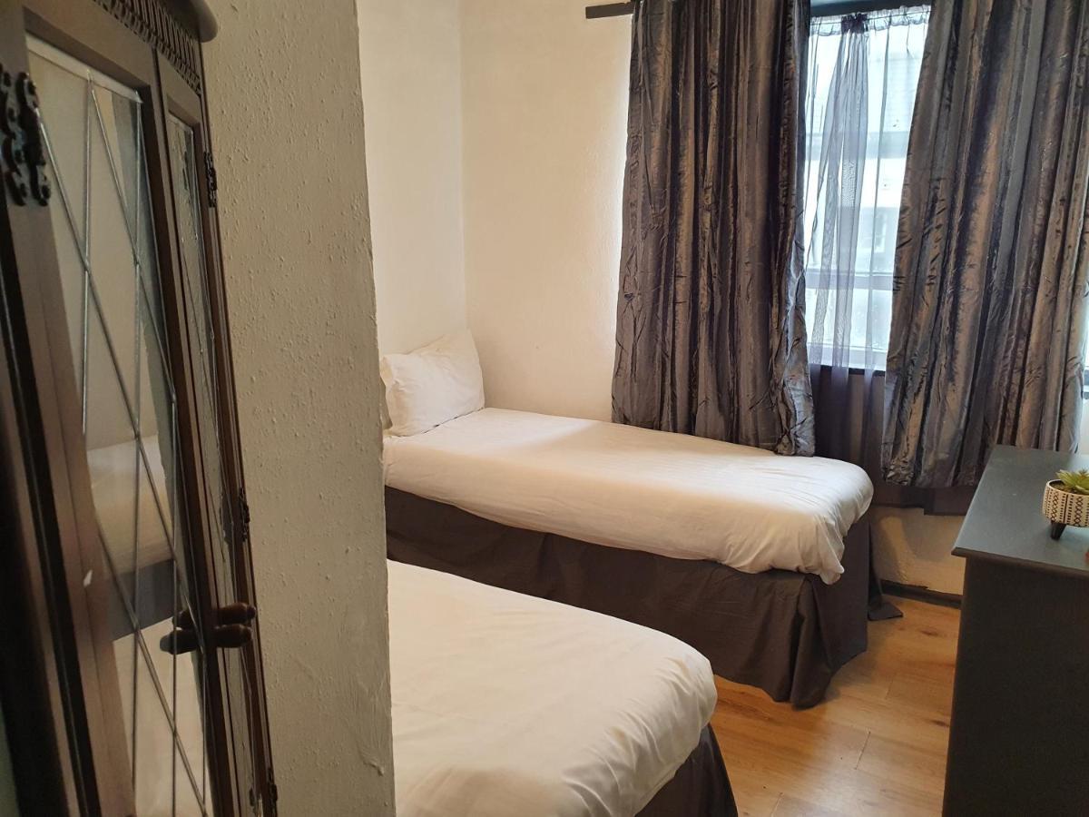 Balkan Hotel Blackpool Eksteriør bilde