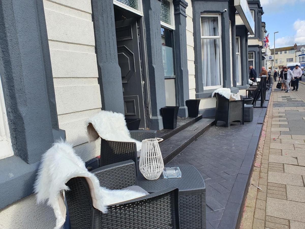 Balkan Hotel Blackpool Eksteriør bilde